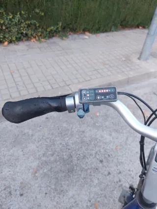 Bicicleta Eléctrica Giant Twist 1.1