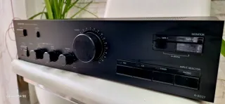 Amplificador Onkyo A-8027