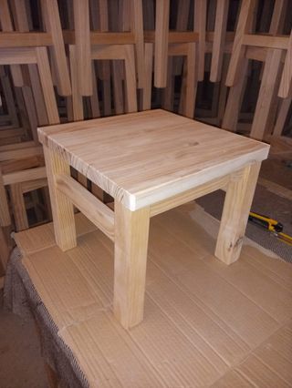 Taburetes bajos para niños / niñas