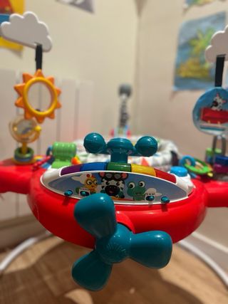 Saltador y Centro de Actividades 2 en 1