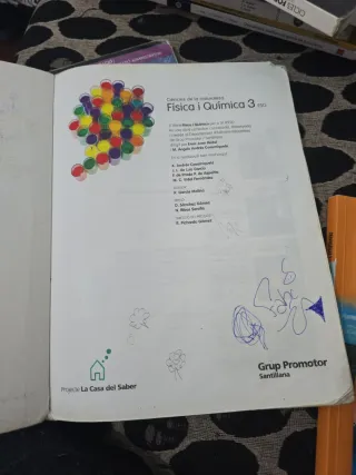 Libro Física i Química 3eso