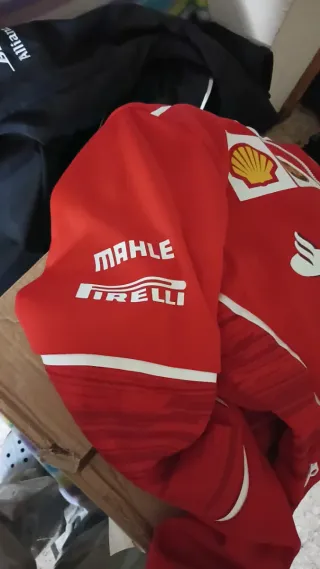 Chaqueta Ferrari Scuderia Team