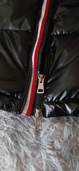 Chaqueta Moncler Negra Brillante