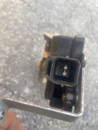 Cerradura Portón Maletero Mitsubishi Montero V60