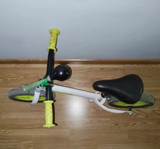 Bicicleta senza pedali B'TWIN bianca