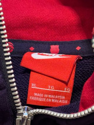 Sudadera FC Barcelona Morada Roja Talla XL