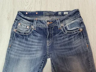 Vaqueros Miss Me con Flores