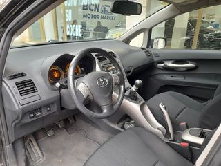 Toyota Auris 2.0 D4D Advance