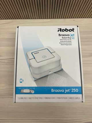 iRobot Roomba E5 + Braava jet 240