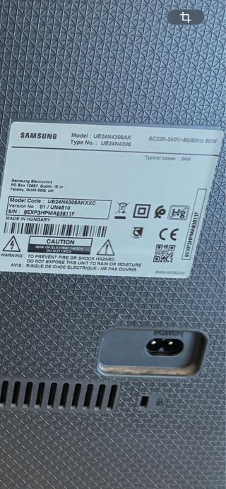 Samsung Smart TV Negro 24”