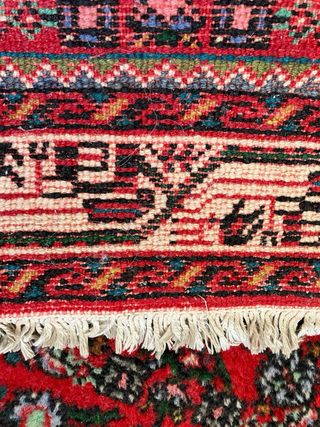 Tappeto di lana orientale annodato a mano