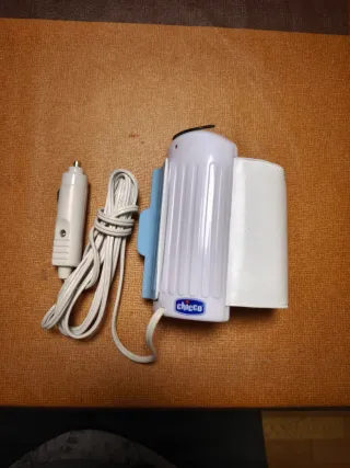 Calienta biberones Chicco para coche