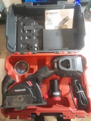 Smerigliatrice Parkside 12V 2Ah Completa