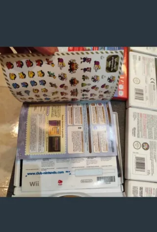 Nintendo Wii Mini + 9 Juegos