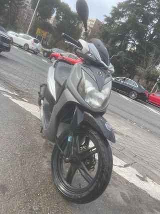Symphony SR 125cc Scooter 2014