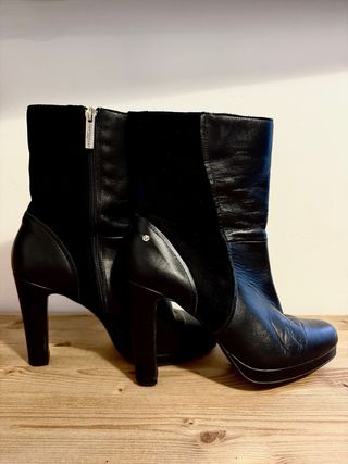 Botines Martinelli Tacón Alto Piel y Ante