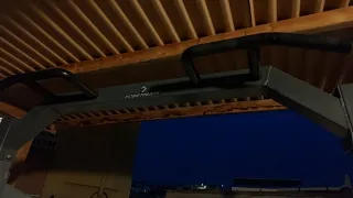 Rack de sentadillas y press de banca