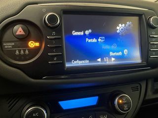 Toyota Yaris 70 Active 51 kW (69 CV)