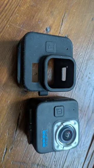 GoPro Hero 11 Mini. Danneggiata