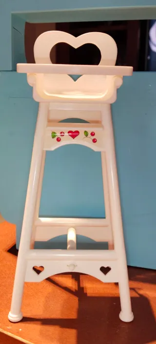 Barbie Shelly , Eatin fun.Comidas Divertidas