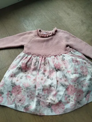 Lote 3 vestidos 18-24 meses