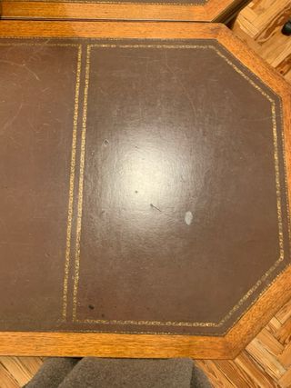 Mesa de despacho madera y cuero