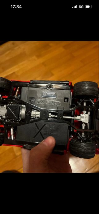 Dodge Viper RT/10 1:18 Diecast Bburago