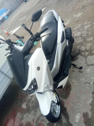 Moto Yamaha Nmax 2019 En muy buenas condiciones