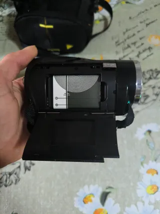 Cámara de video digital negra