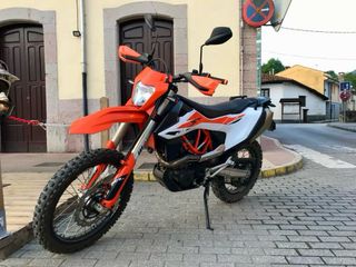KTM 690 Enduro 2019