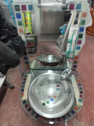 Conjunto Lavabo Cristal y Metal
