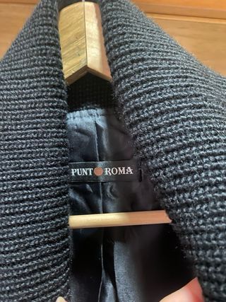 Chaqueta Negra T.36 Americana Mangas y Cuello