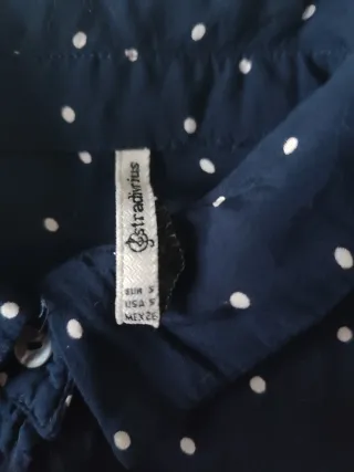 Camisa azul de lunares Stradivarius