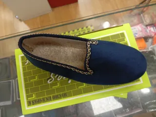 Zapatillas azul marino talla 37
