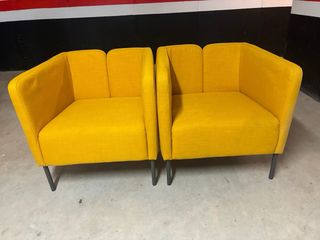 Sofá individual solo queda uno. 75€