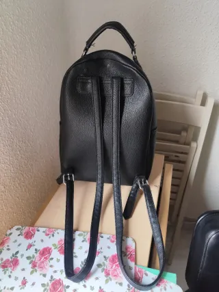 Mochila Stradivarius Negra