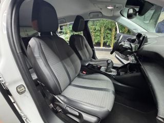 Peugeot 2008 Allure Pack BlueHDI 81kW (110CV)