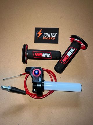 Pack acelerador + puños rojo nuevo