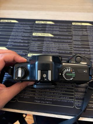 Yashica 108 + lente yashica 35-70mm f3.5-4.5