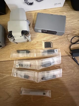 Dron DJI Mini 2 - Como Nuevo