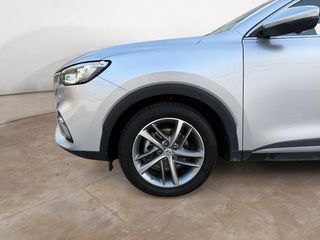 MG eHS 1.5T-GDI PHEV Luxury