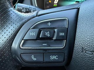 MG eHS 1.5T-GDI PHEV Luxury