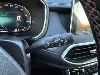 MG eHS 1.5T-GDI PHEV Luxury