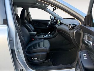 MG eHS 1.5T-GDI PHEV Luxury