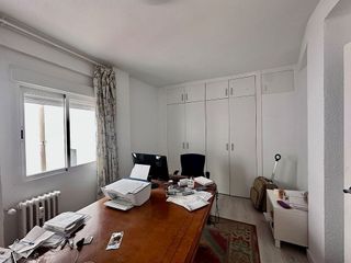 Piso en alquiler en Castillejos en Madrid