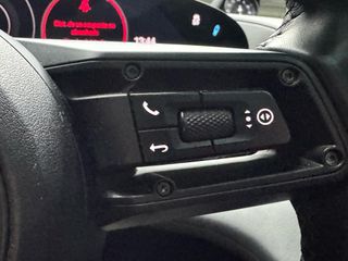 PORSCHE Taycan -Iva deducible