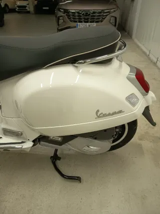 Vespa GTS 125 Super
