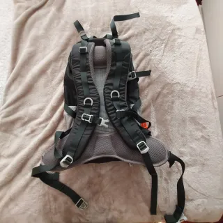 Mochila senderismo Würth negra y gris
