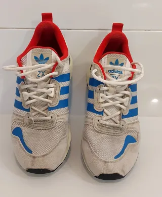 Zapatillas Adidas Niño Talla 37.Usado.