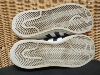 Zapatillas Adidas Superstar Talla 37.5 Blancas